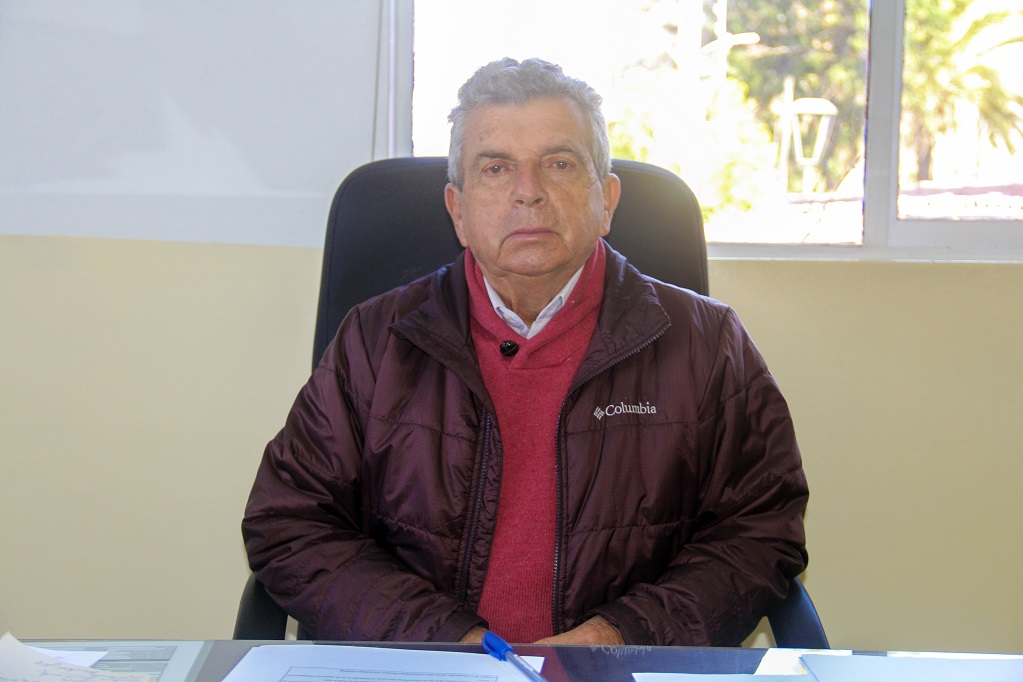 Alcalde Sergio Zamora nombra a directivos de confianza y solicita la renuncia al ex administrador municipal de Putaendo