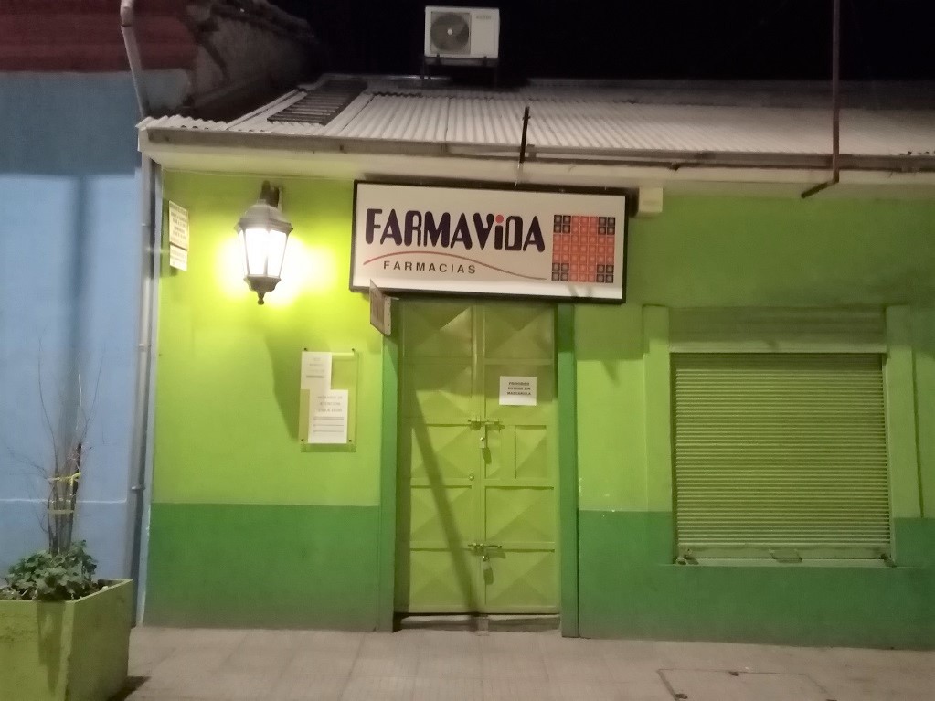 Farmacias de Putaendo NO están cumpliendo con la obligación de  mantener “Turnos” hasta las 21:00 Horas