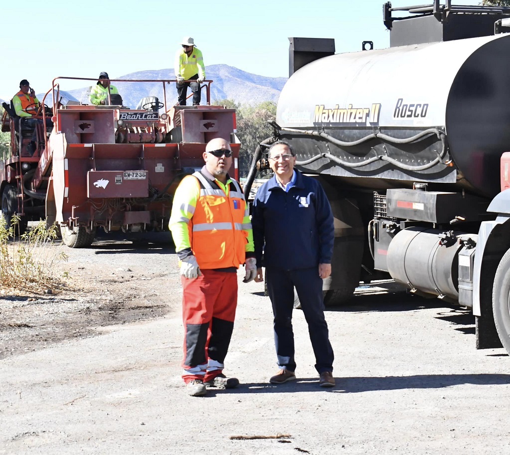 Municipalidad de Putaendo firma convenios de inversión con Vialidad, por 250 millones de pesos y da incio a obras