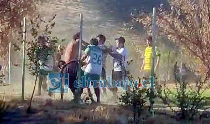 Con tres heridos por arma blanca finalizó partido de fútbol amateur en Putaendo